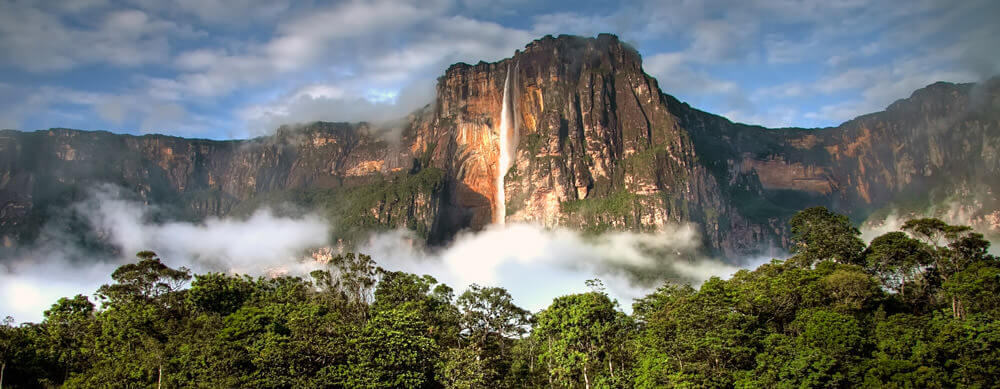 Travel safely to Venezuela with Passport Health's travel vaccinations and advice.